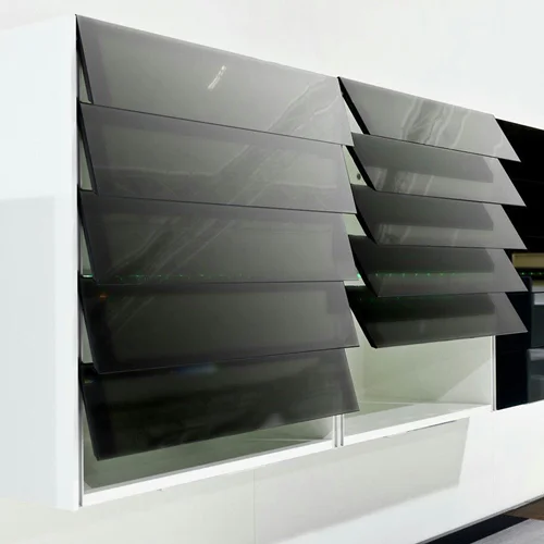 ست کامل درب کرکره ای شیشه ای مکانیزم برقی (90*78) REHAU