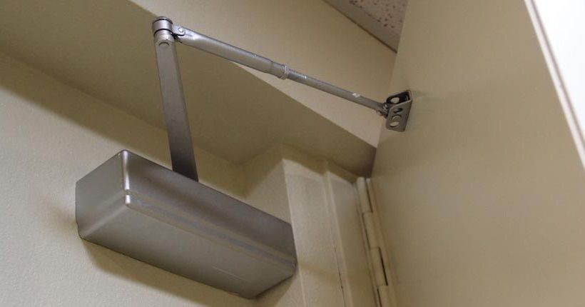 فنر آرام بند درب ساختمان