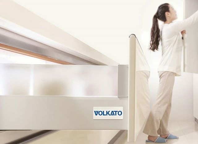 ریل بدنه دار شیشه ای(کشو شیشه ای)